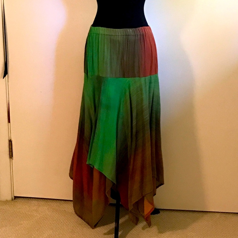 Handkerchief hem skirt